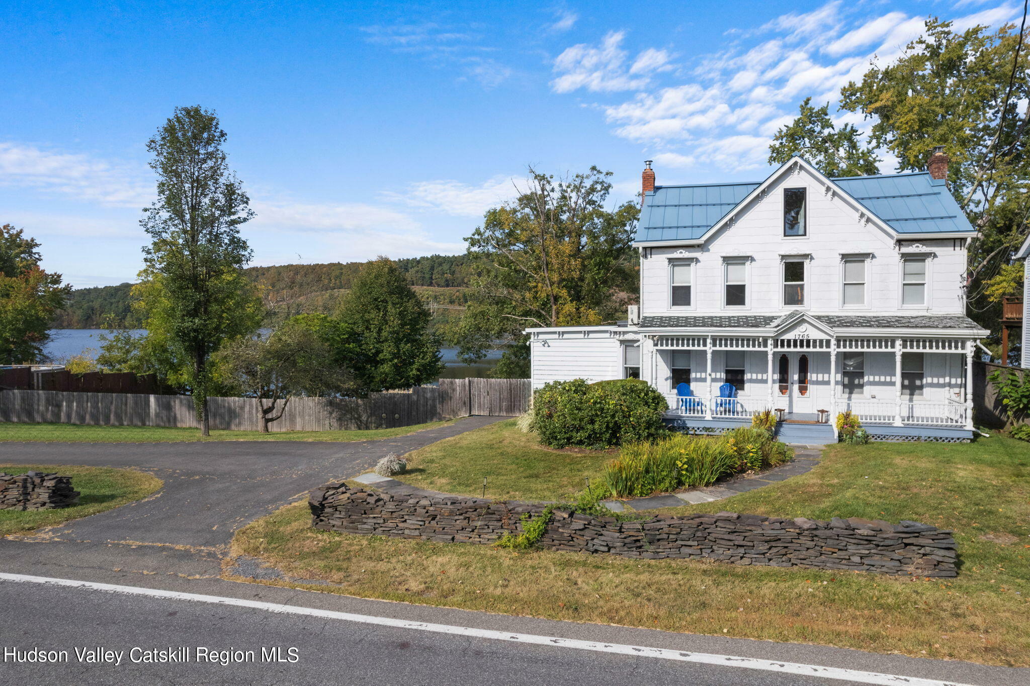 Property Photo:  1765 Ny-213  NY 12487 