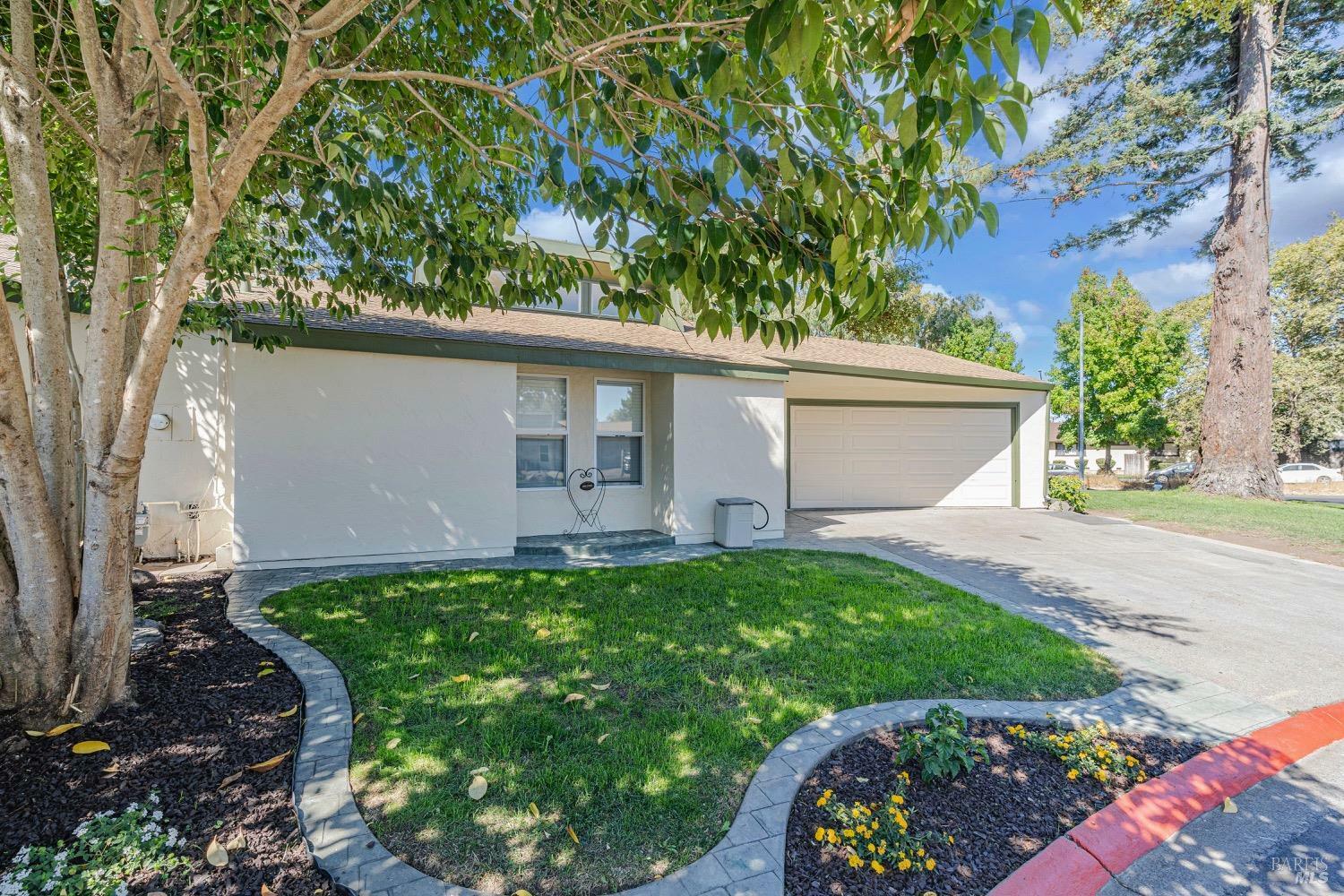 Property Photo:  934 W W 9th Street  CA 95401 