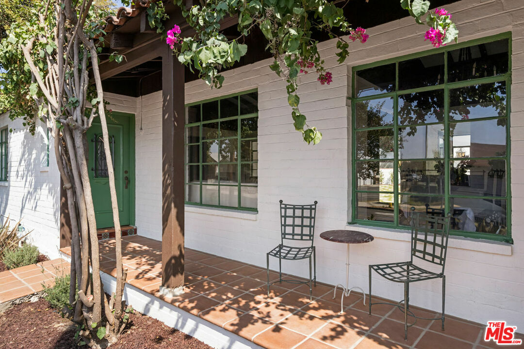 Property Photo:  2046   Thomas St  CA 90031 