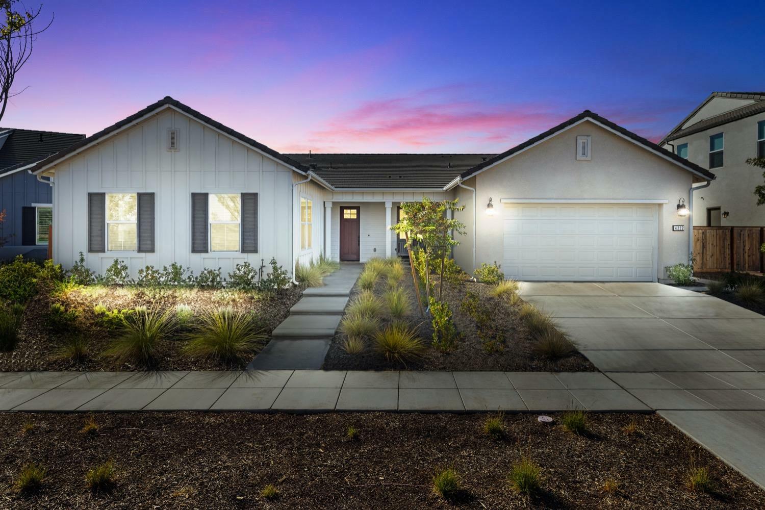 Property Photo:  4222 Little Canyon Drive  CA 93636 