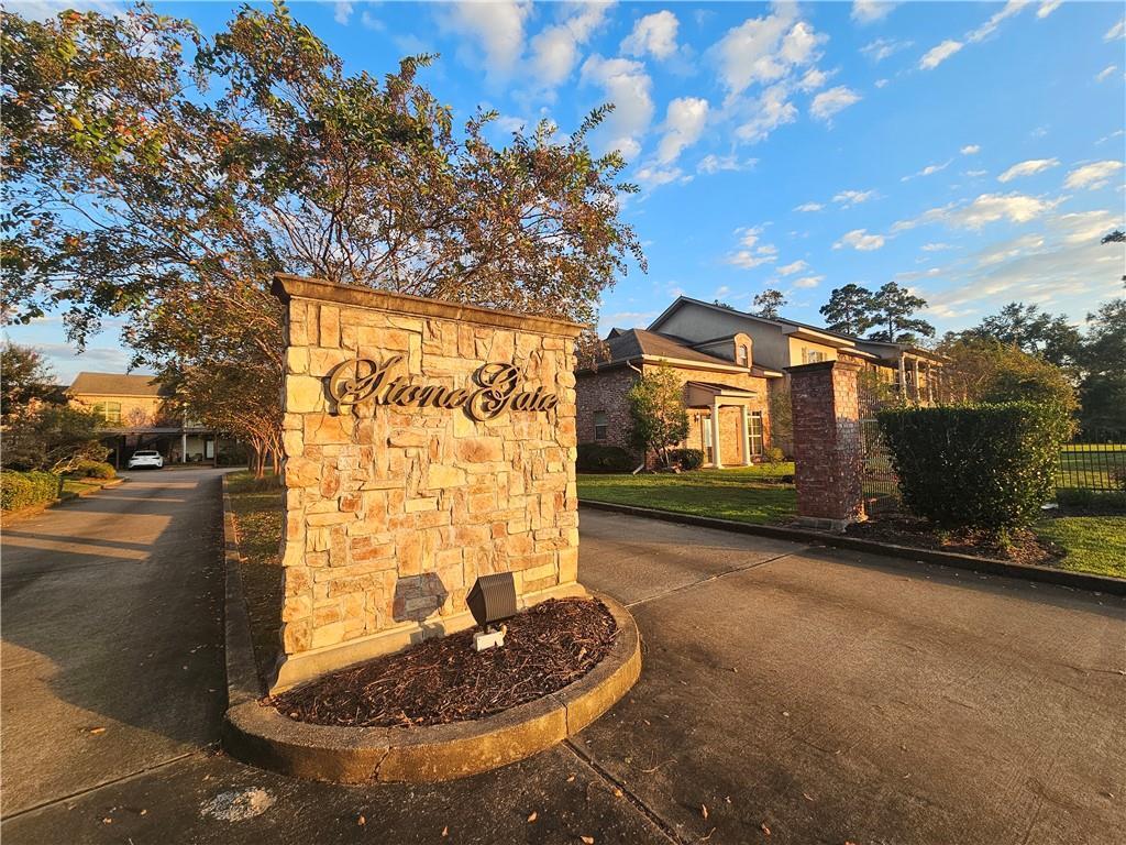 Property Photo: 3202 Military Highway E LA 71360