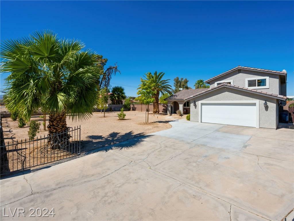 Property Photo: 3420 West Moberly Avenue NV 89139