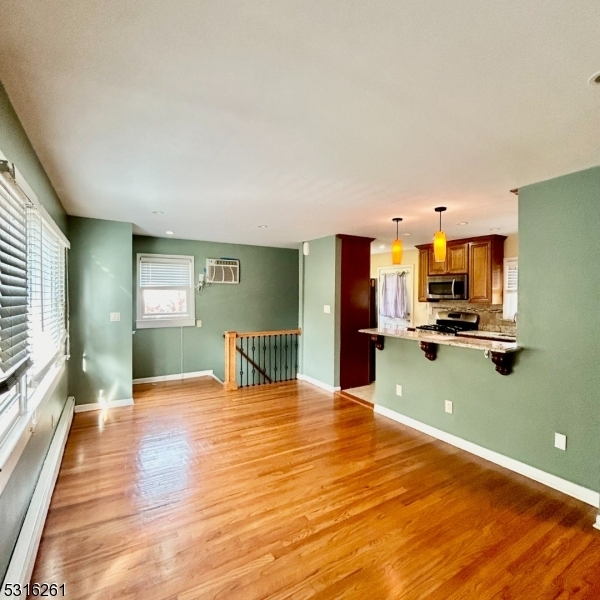 Property Photo:  17 Pilgrim Ct 2  NJ 07003 