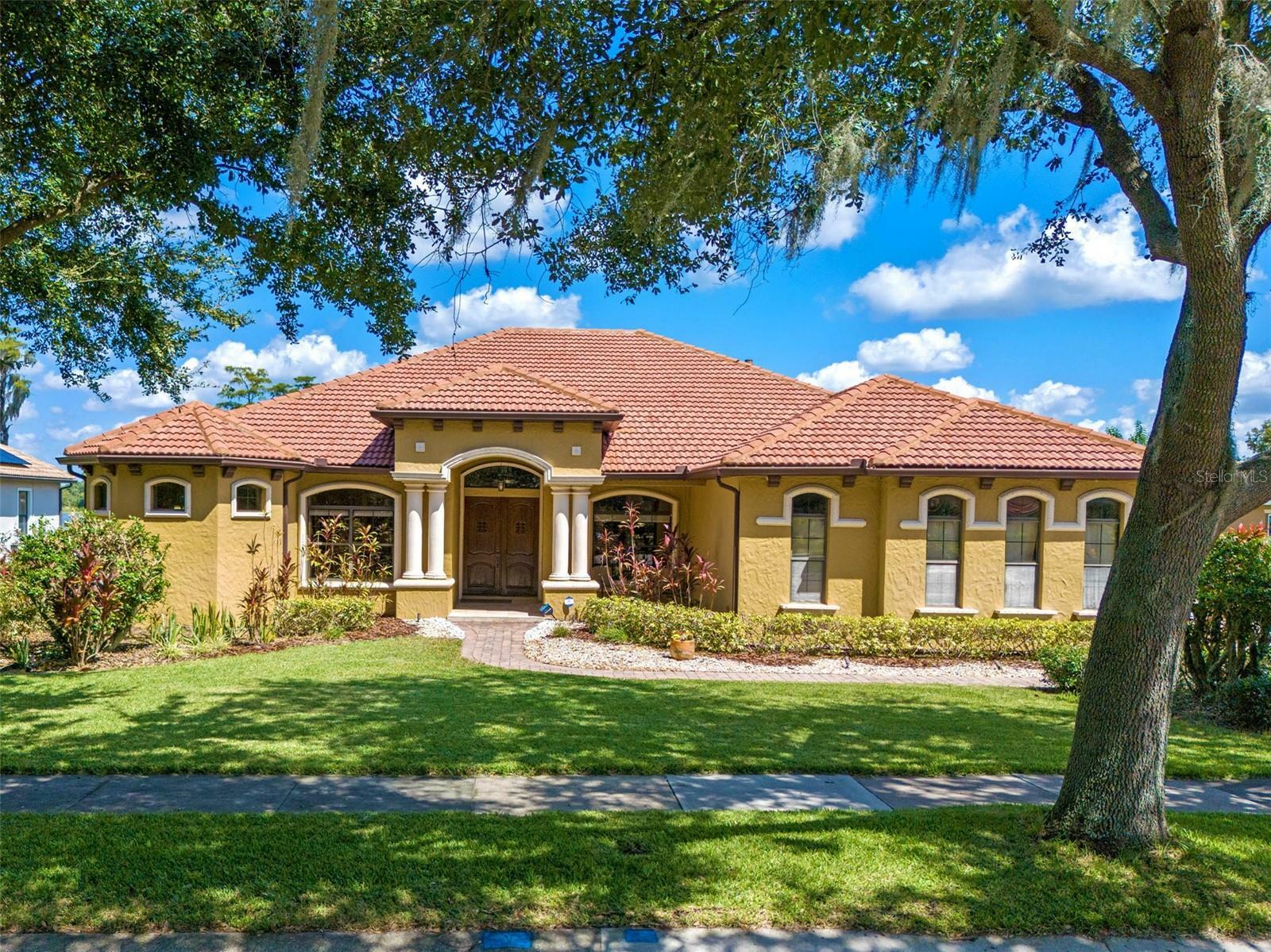 Property Photo:  12663 Hawkstone Drive  FL 34786 