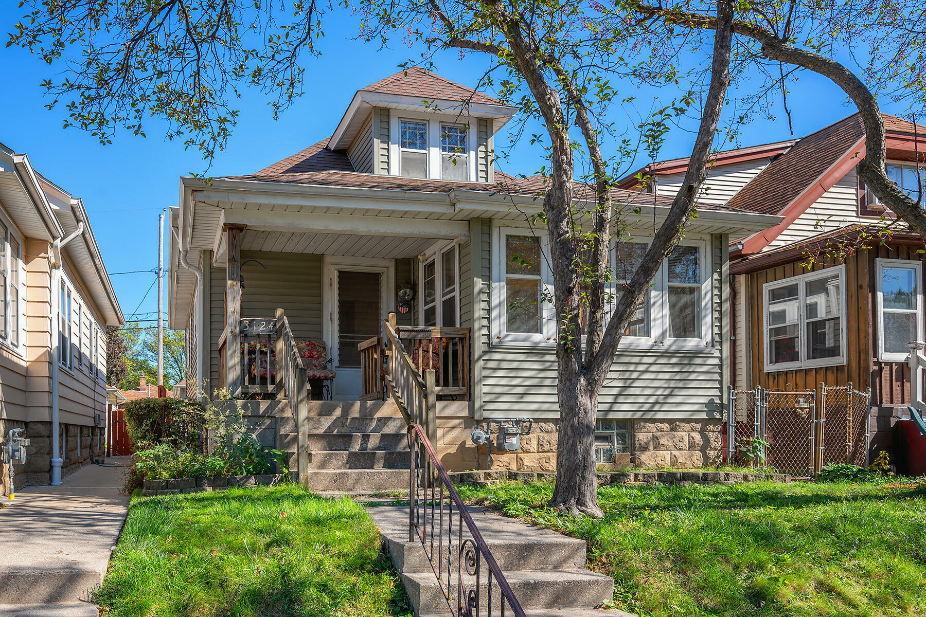 Property Photo: 3124 S 18th St WI 53215
