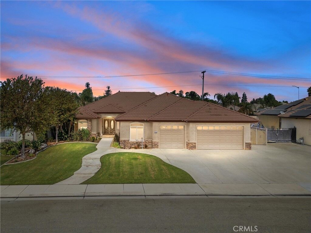 Property Photo:  15732 Screaming Eagle Avenue  CA 93314 