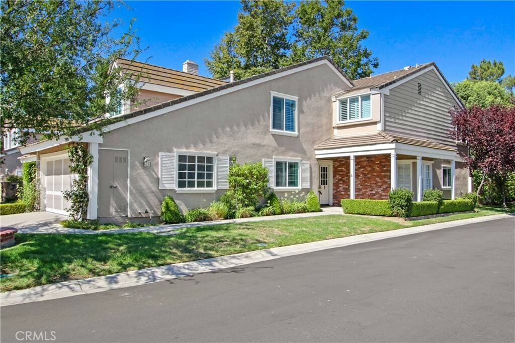 Property Photo:  2908 Shadow Brook Lane  CA 91361 