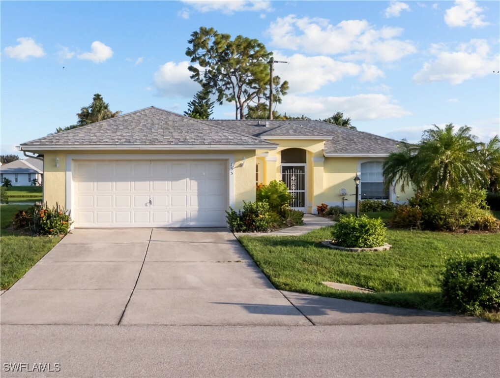 Property Photo:  135 Blue Ridge Drive 35  FL 34112 