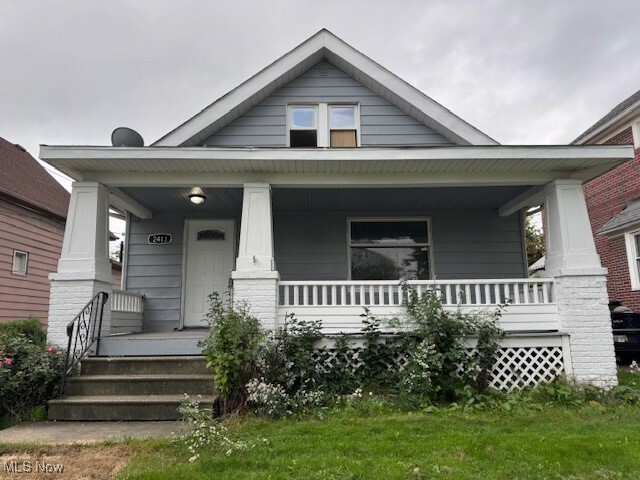 2413 Tate Avenue  Cleveland OH 44109 photo