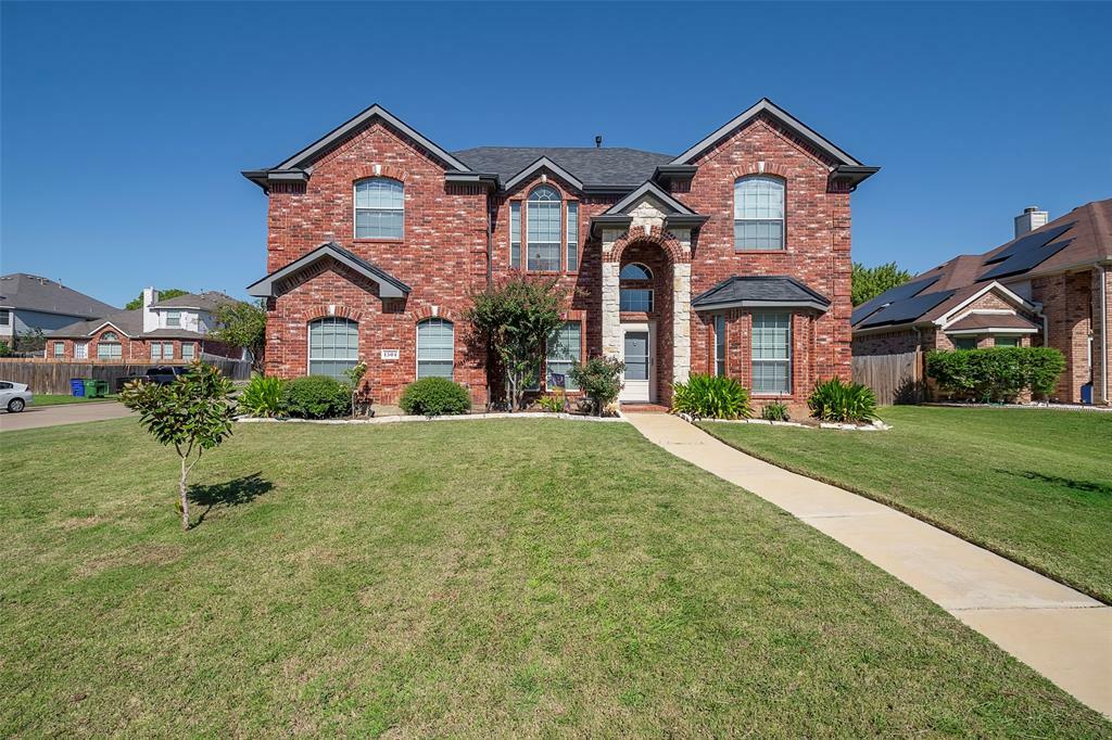 Property Photo:  1504 Monte Carlo Drive  TX 76063 