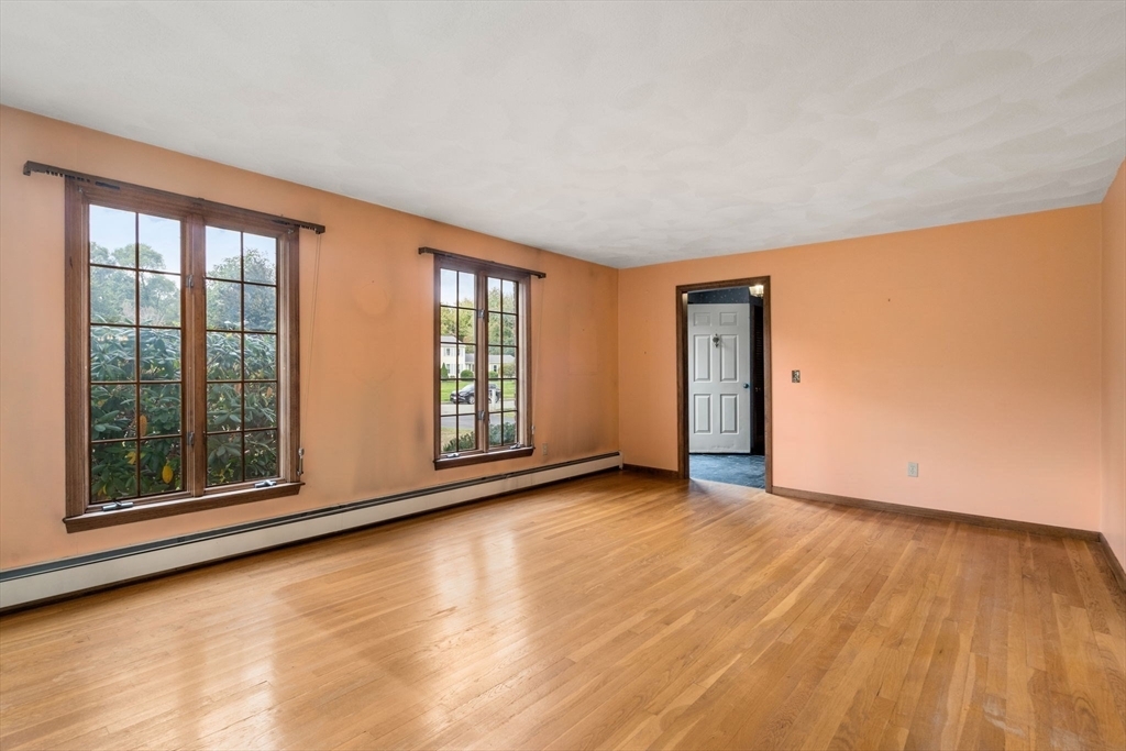 Property Photo:  14 Oriole Road  MA 02052 