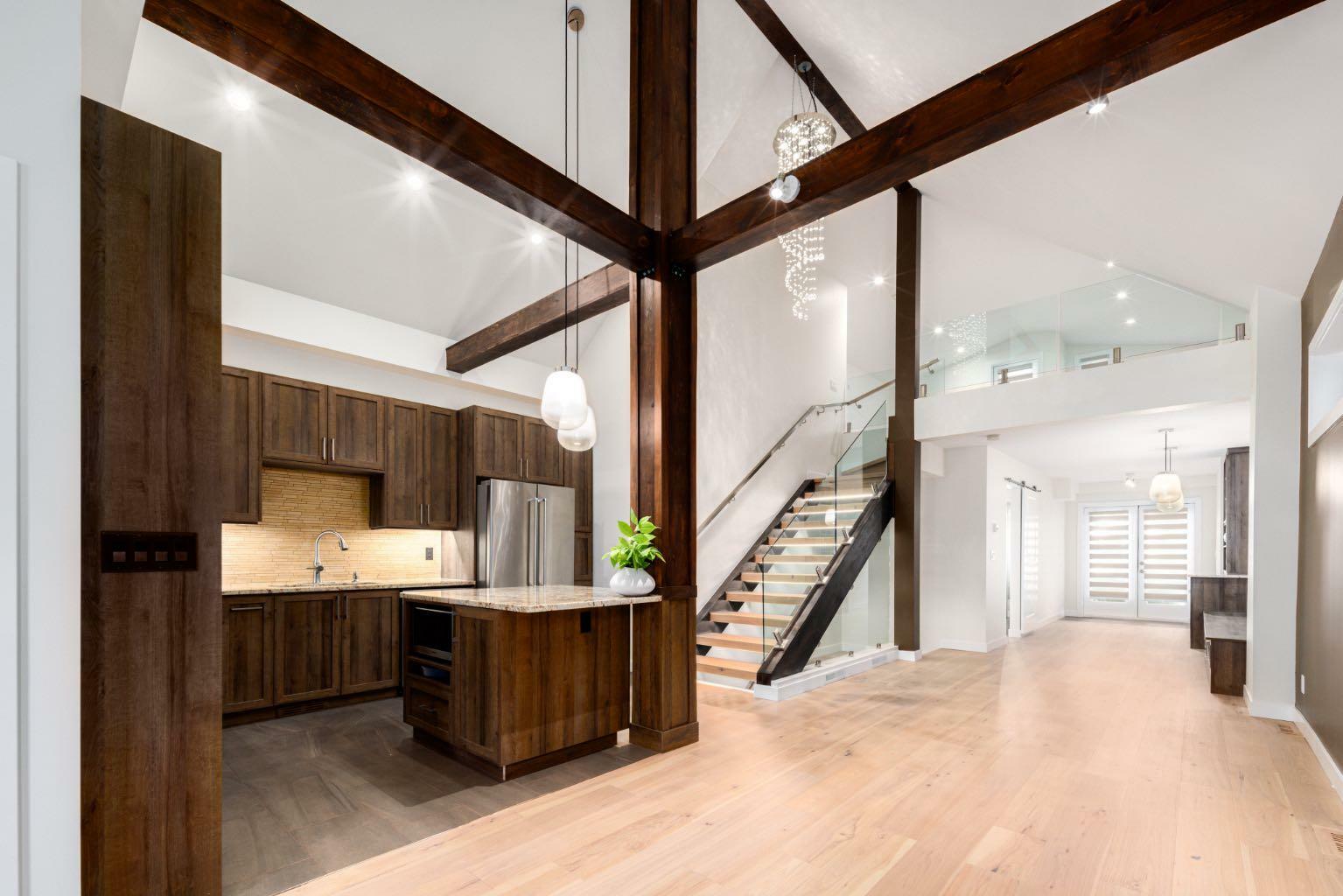 Property Photo:  120 15 Street NW  AB T2N 2A7 