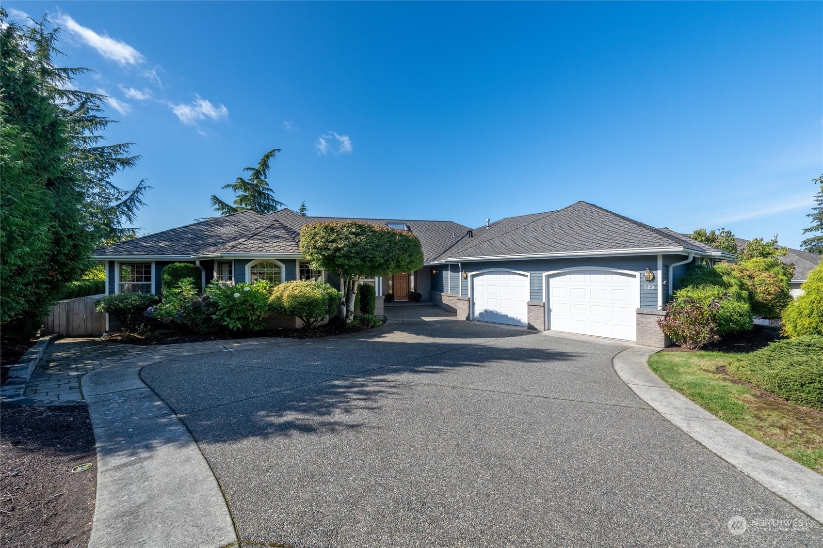 Property Photo:  729 W Pacificview Drive  WA 98229 