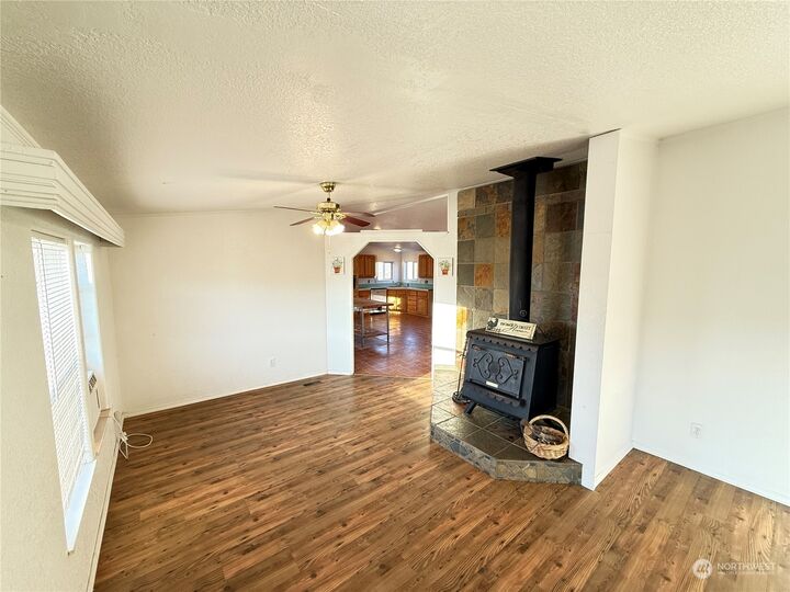 Property Photo:  402  Poulsen Road  WA 99328 