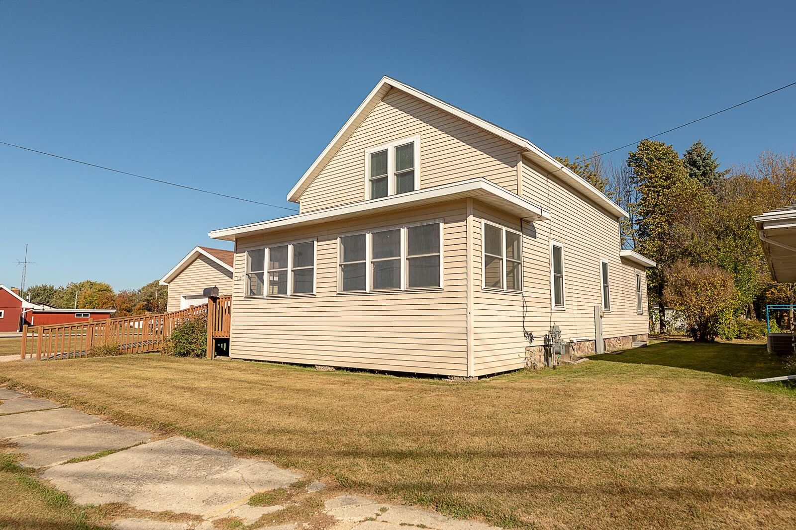 Property Photo: 919 Jefferson Street WI 54201