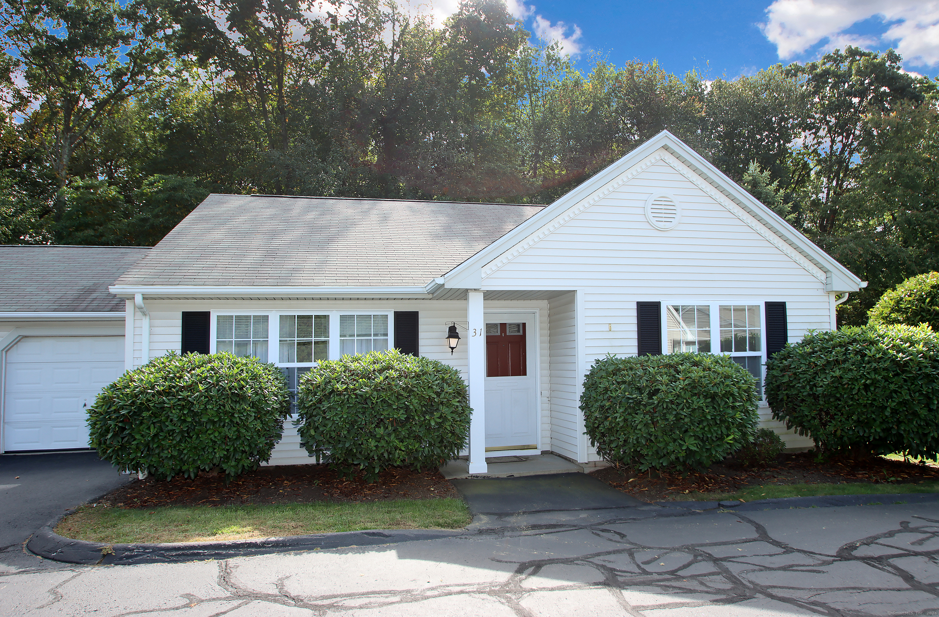 Property Photo:  150 Forest Road 31  CT 06461 