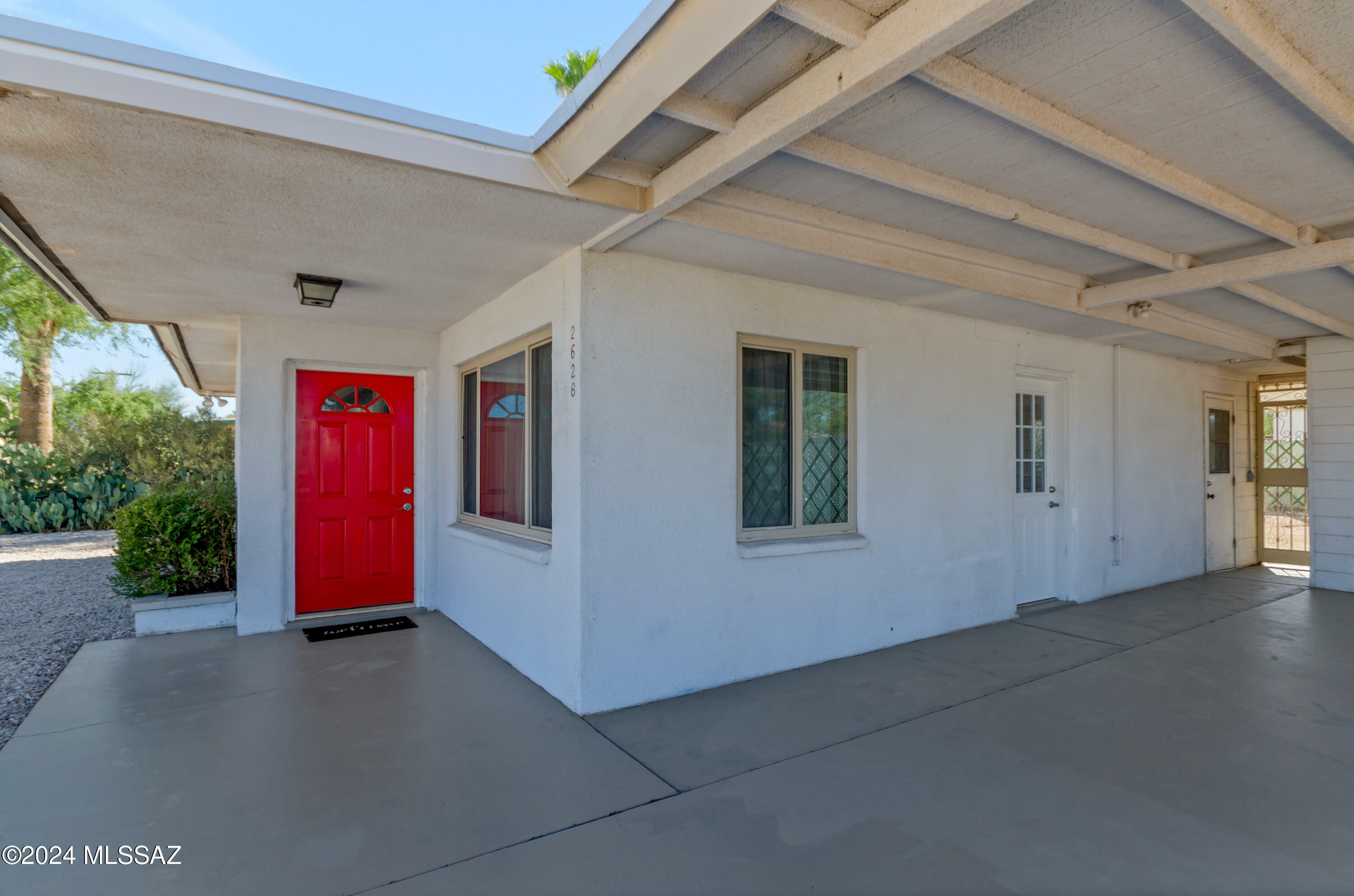 Property Photo:  2626 E Towner Street  AZ 85716 