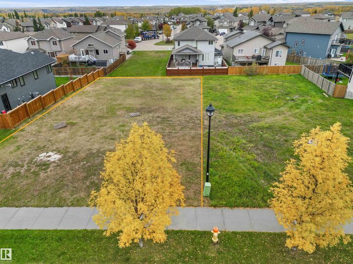 4113 43 Street — photo 1