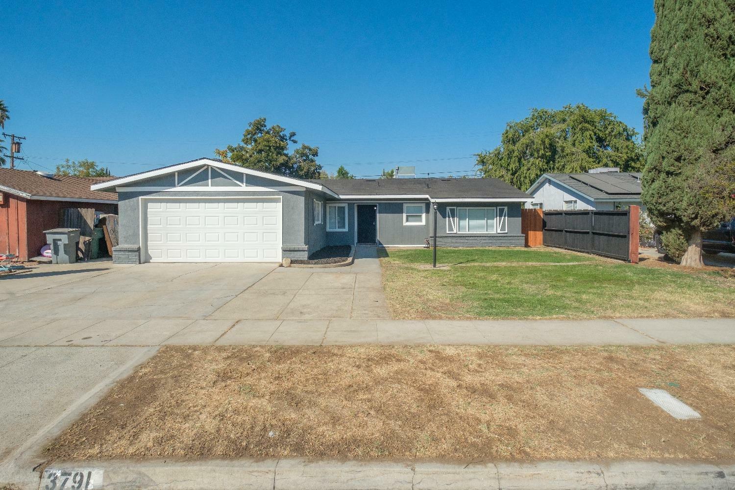 Property Photo:  3791 E Richert Avenue  CA 93726 