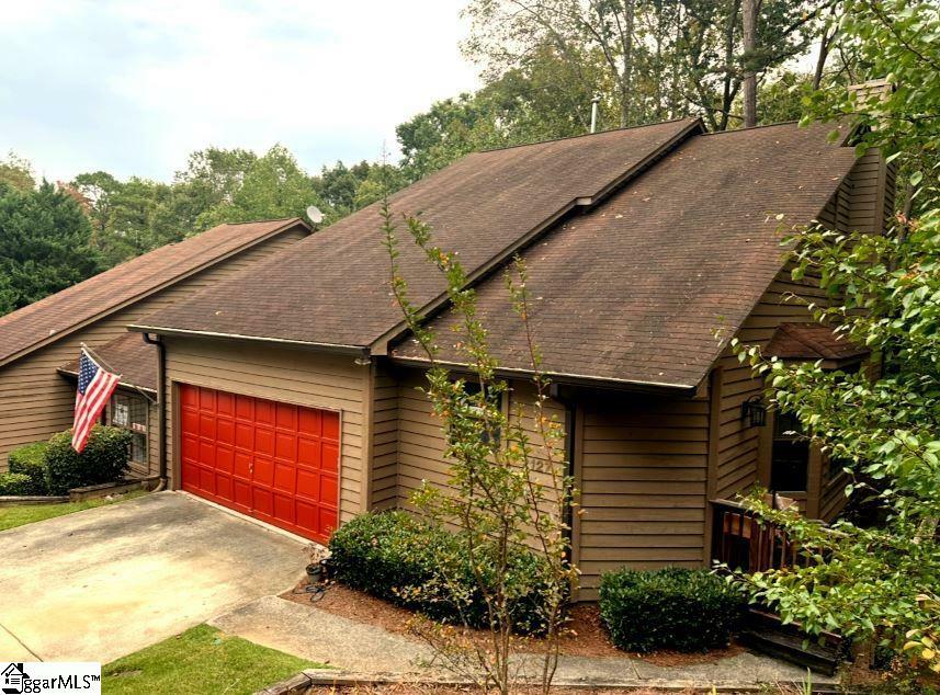 Property Photo:  2127 Shea Lane  SC 29672 