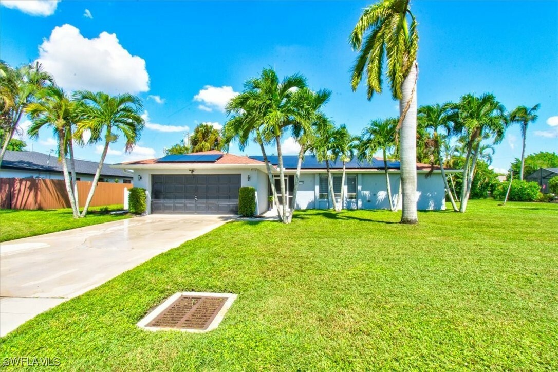 Property Photo:  113 SE 41st Street  FL 33904 