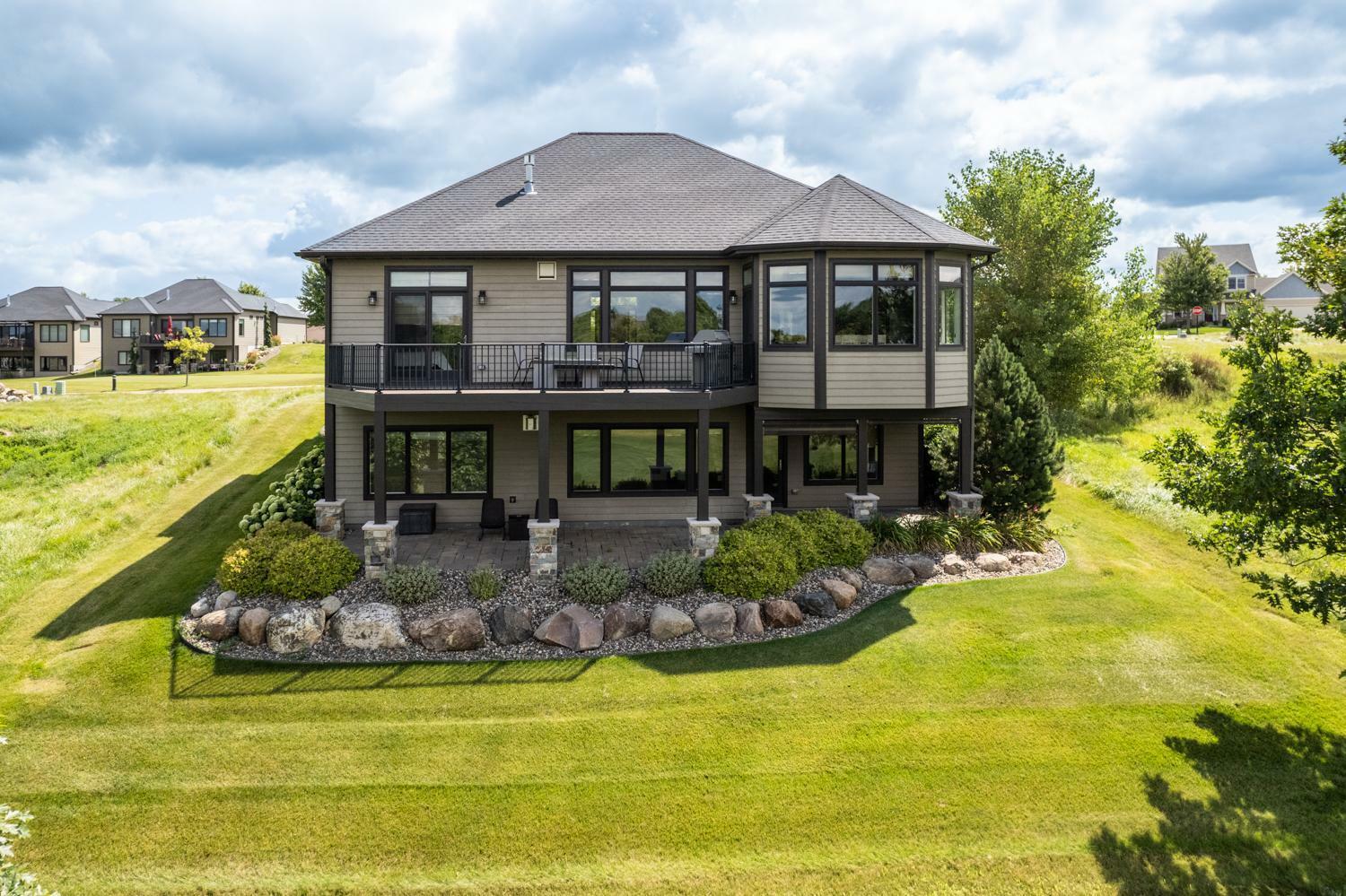 Property Photo:  821 Bridgeford Place NE  MN 55920 