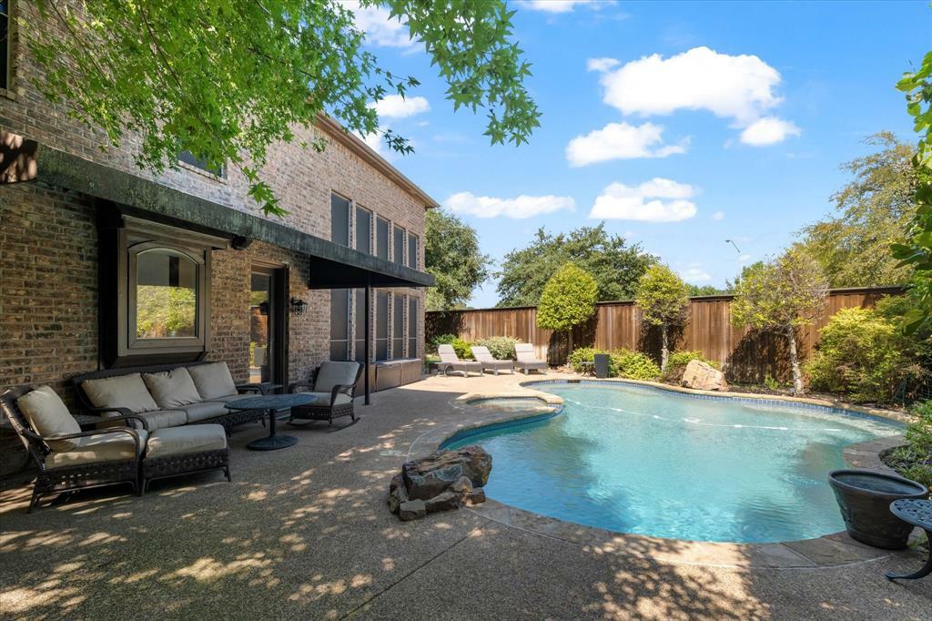 Property Photo:  6553 Riveredge Drive  TX 75024 