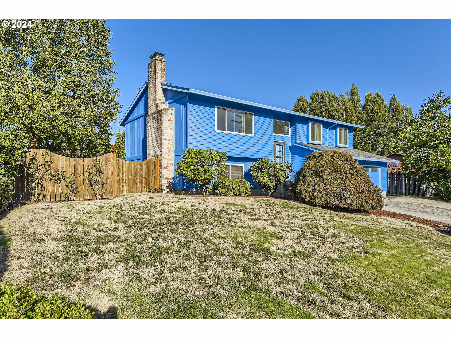 2329 SE Beaver Creek Ln  Troutdale OR 97060 photo