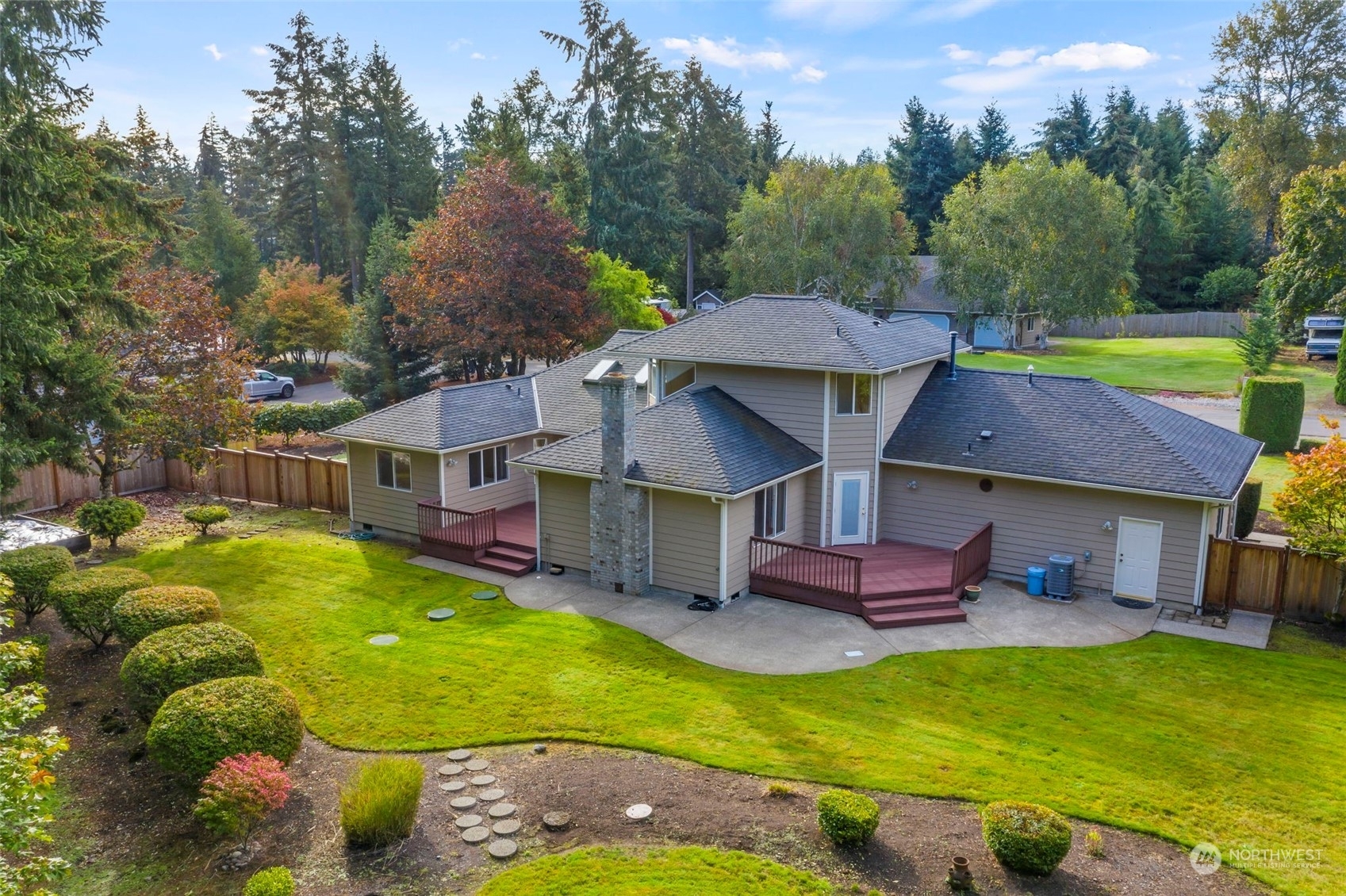 Property Photo:  7144  Highlands Drive NE  WA 98516 