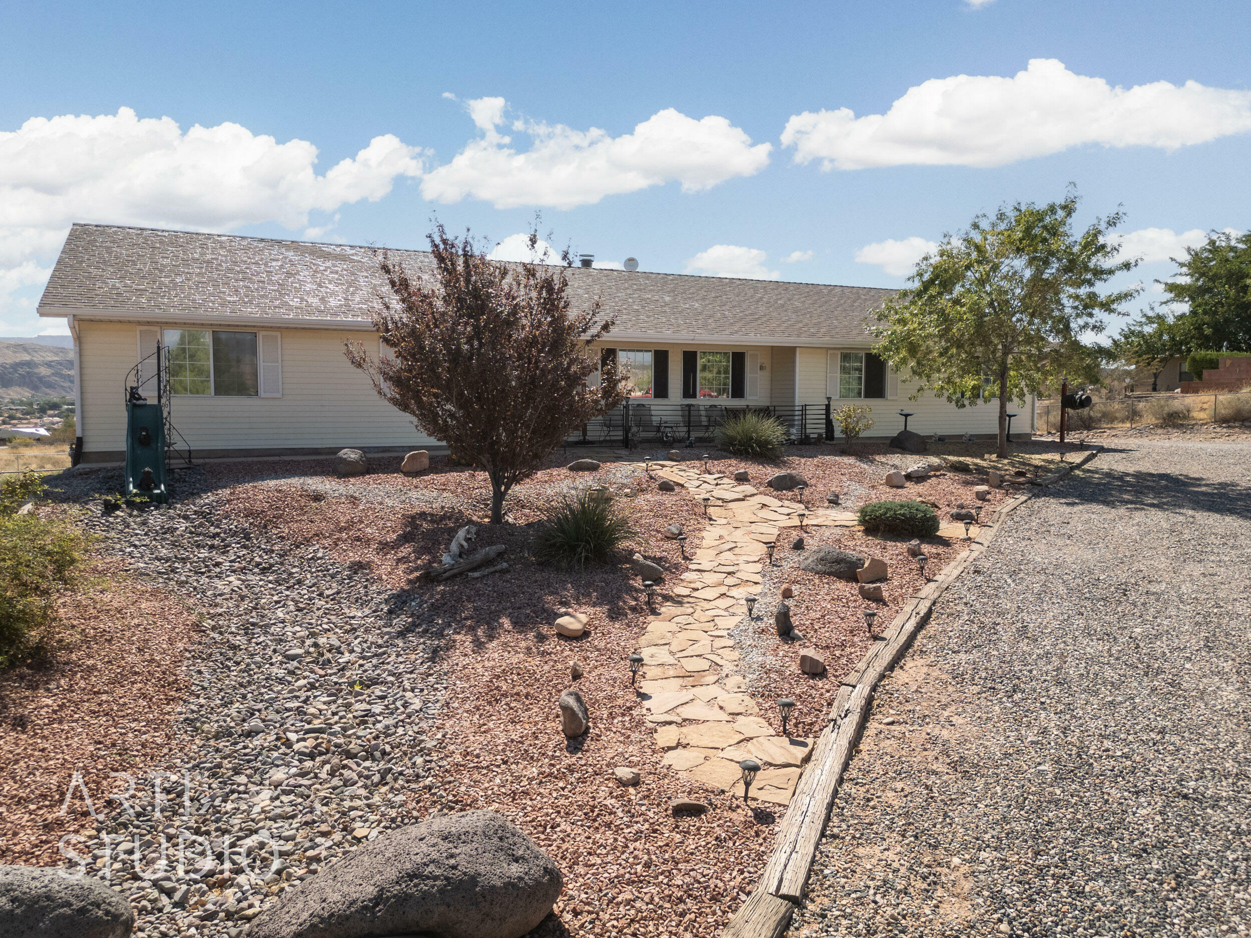 Property Photo:  1545 S Ash Creek Dr  UT 84774 