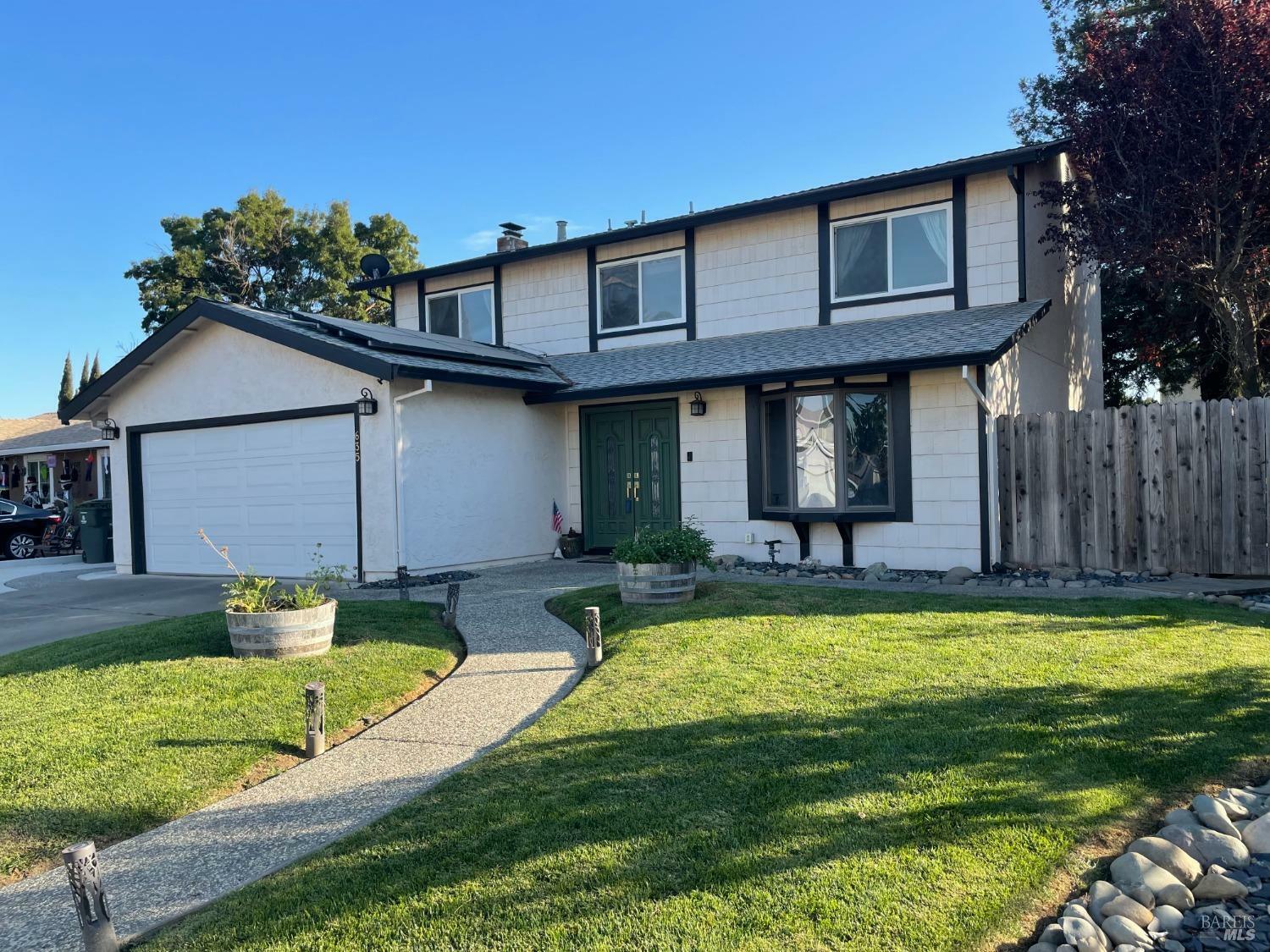 635 Stratford Avenue  Dixon CA 95620 photo