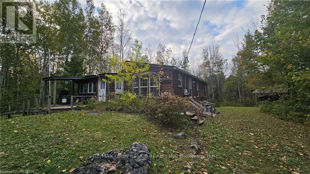 41 Maple Drive  Northern Bruce Peninsula ON N0H 1Z0 photo