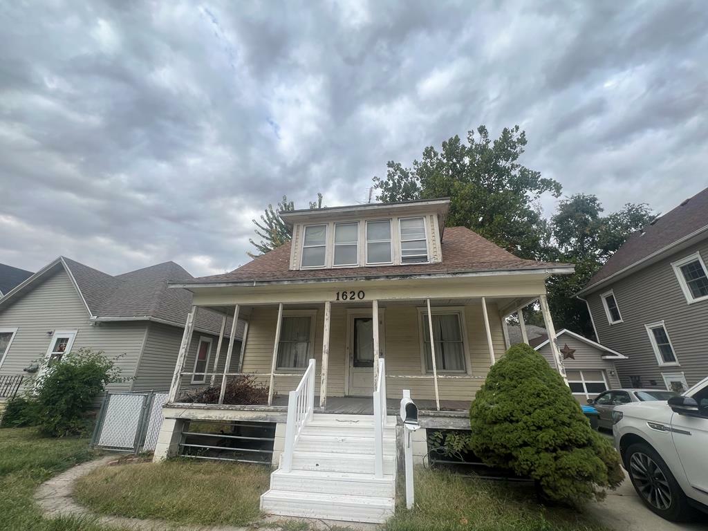 Property Photo:  1620 3rd Avenue North  IA 50501 