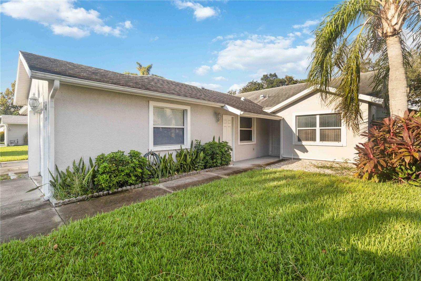 Property Photo:  5440 18th Court W  FL 34207 