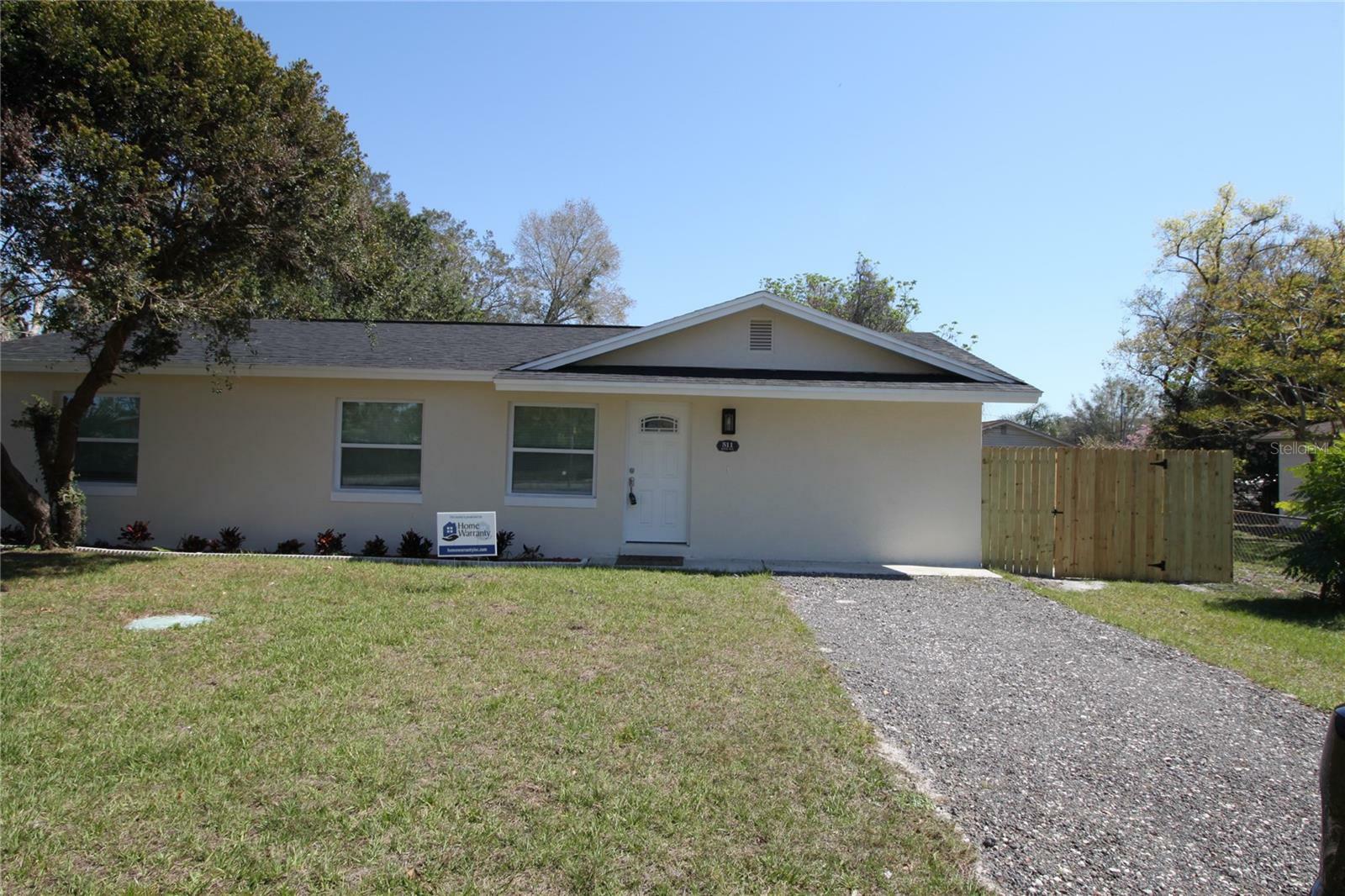 511 Reed Avenue NE  Oviedo FL 32765 photo