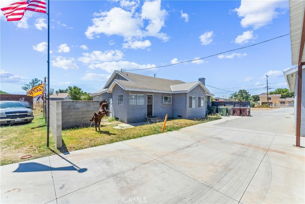 Property Photo:  3759 Center Avenue  CA 92860 