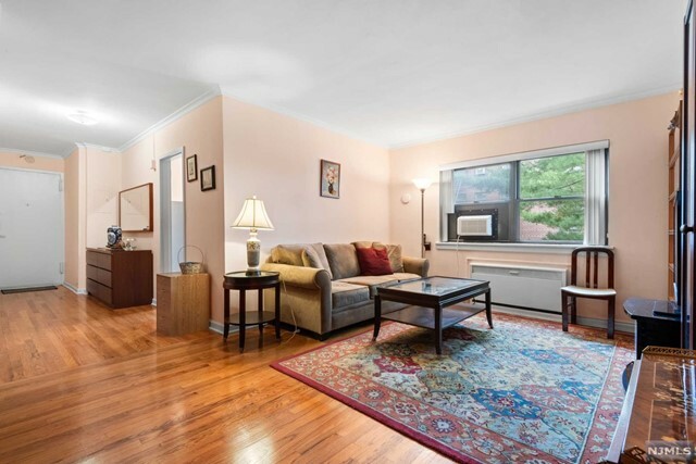 Property Photo:  421 Park Place 3F  NJ 07024 