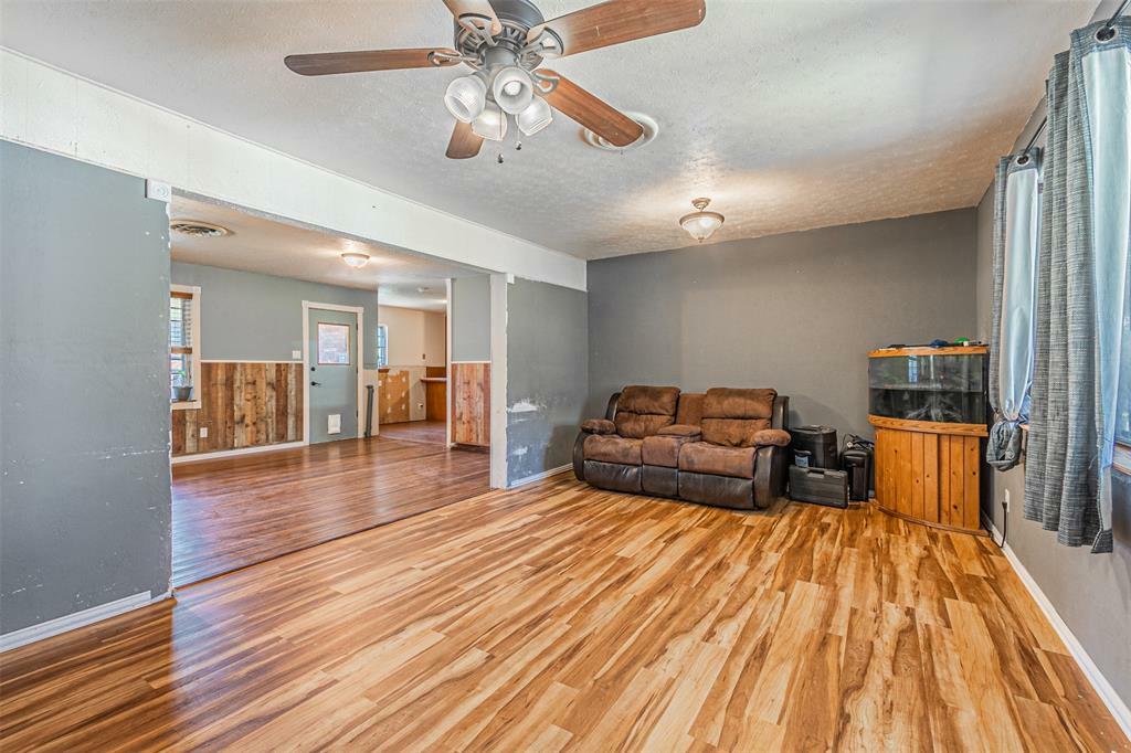 Property Photo:  1206 John Reagan Street  TX 76126 