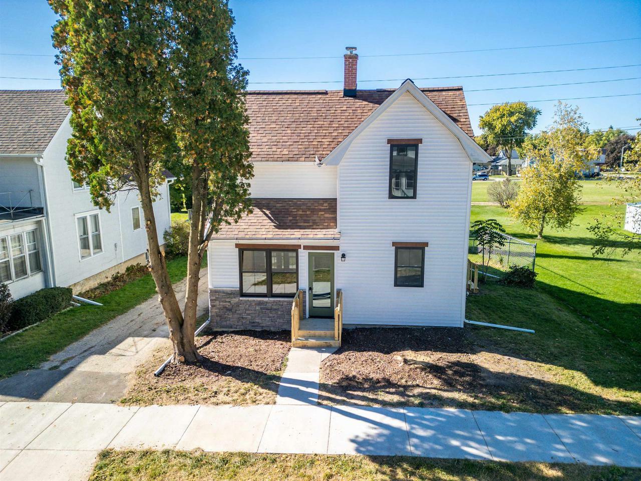 Property Photo: 149 South Hyland Street WI 53039