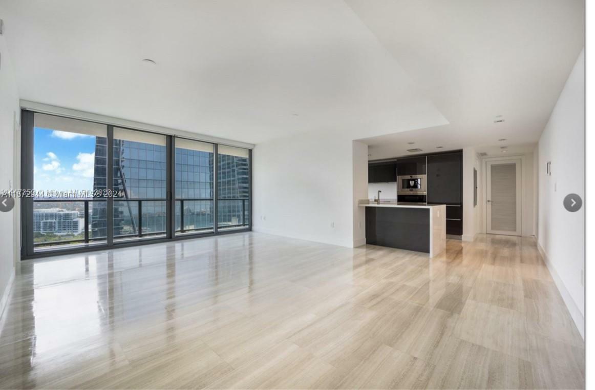 Property Photo:  1451 Brickell Ave 2305  FL 33131 