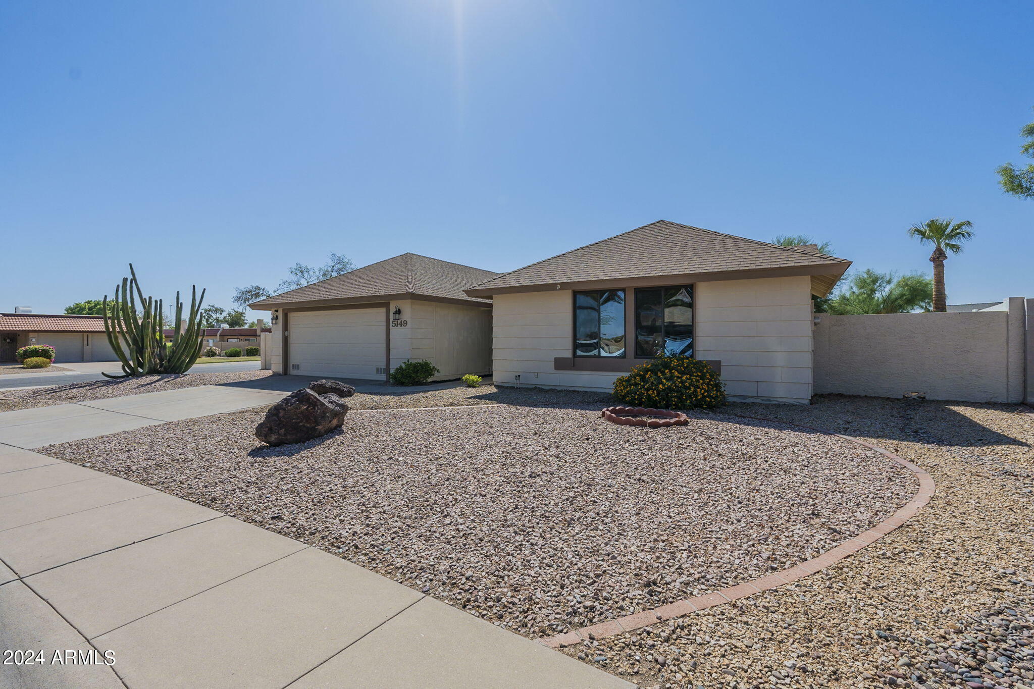 Property Photo:  5149 E Toniko Drive  AZ 85044 