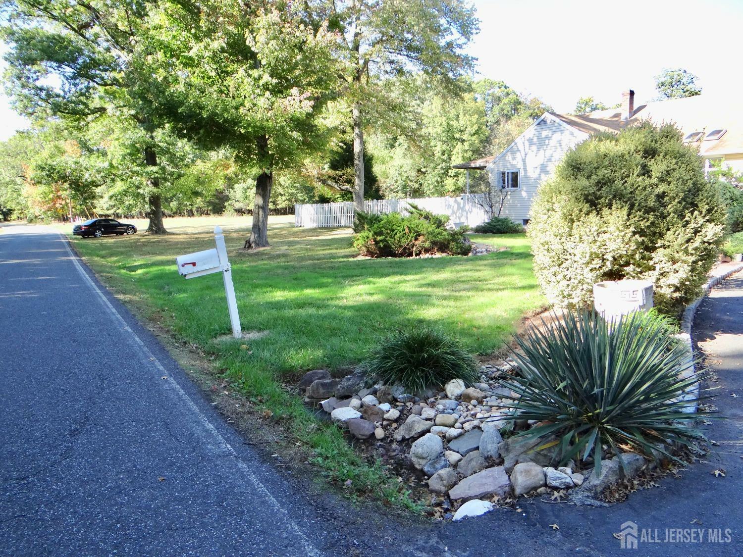 Property Photo:  101 Weston Road  NJ 08873 