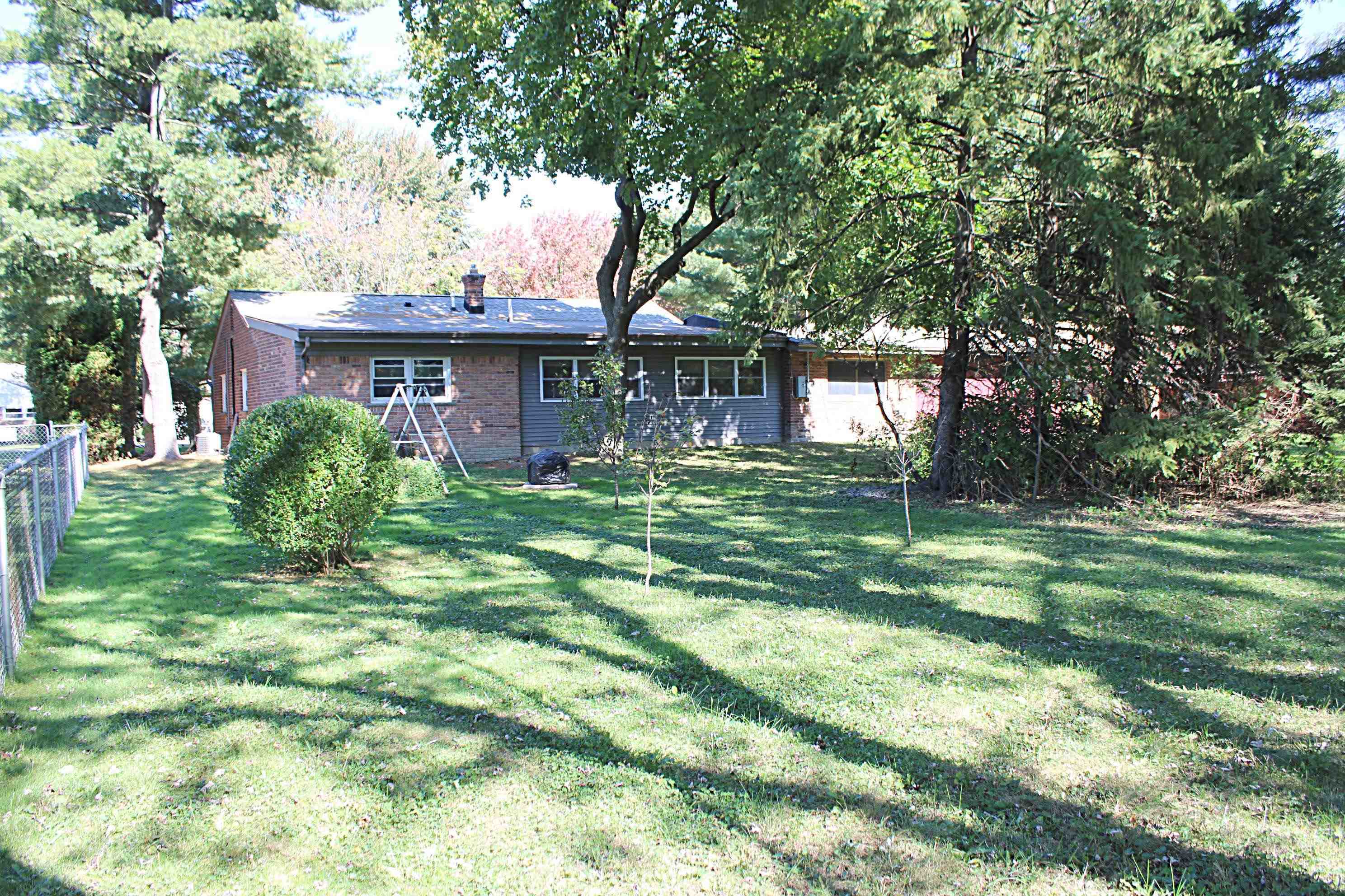 Property Photo:  22090 Highview Street  MI 48036 