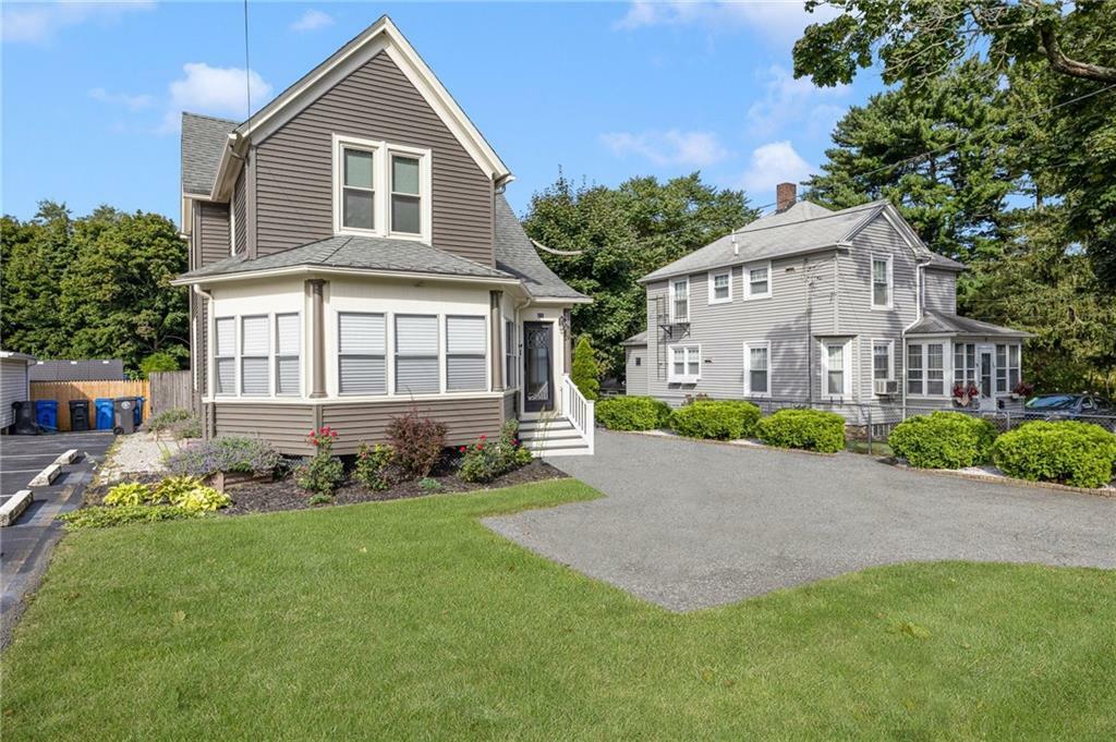 Property Photo:  471 Oaklawn Avenue  RI 02920 