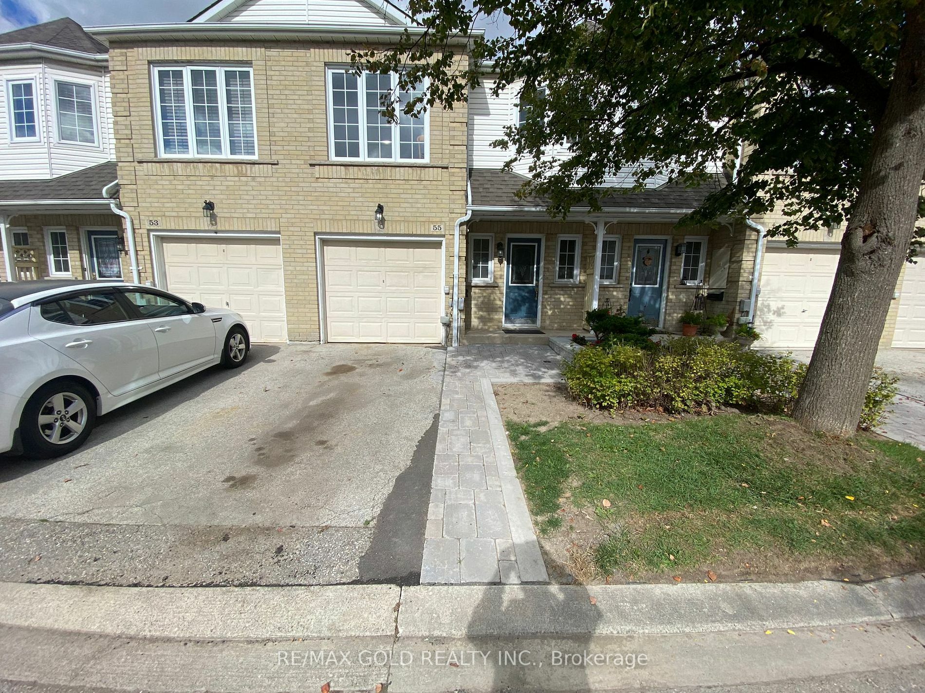 55 Hartnell Sq 28  Brampton ON L6S 5W8 photo