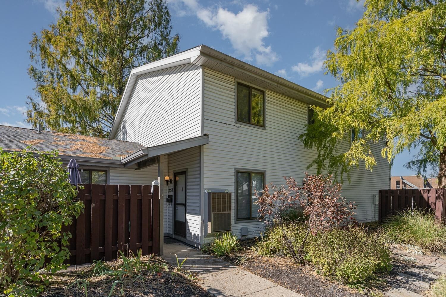 Property Photo:  1058 E Crescentville Road  OH 45246 