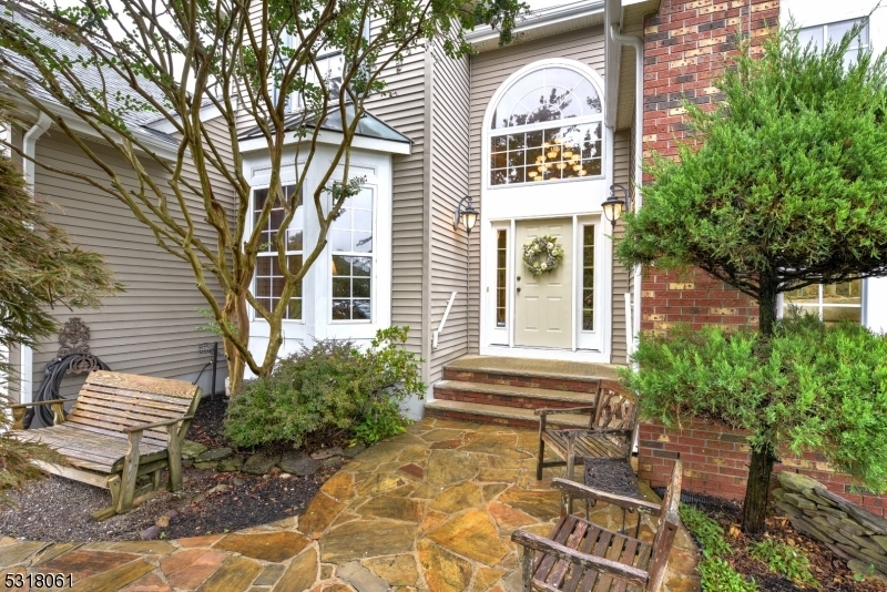 Property Photo:  37 Oak Tavern Cir  NJ 08876 