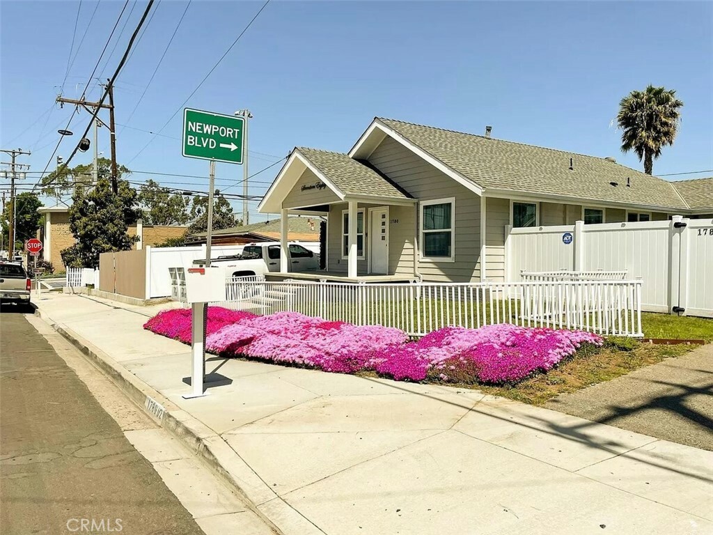 Property Photo:  1780 Anaheim Avenue  CA 92627 