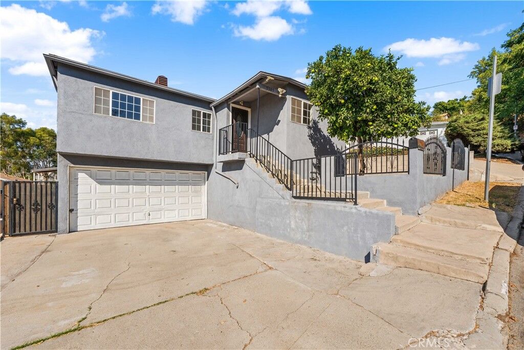 Property Photo:  5305 Borland Road  CA 90032 