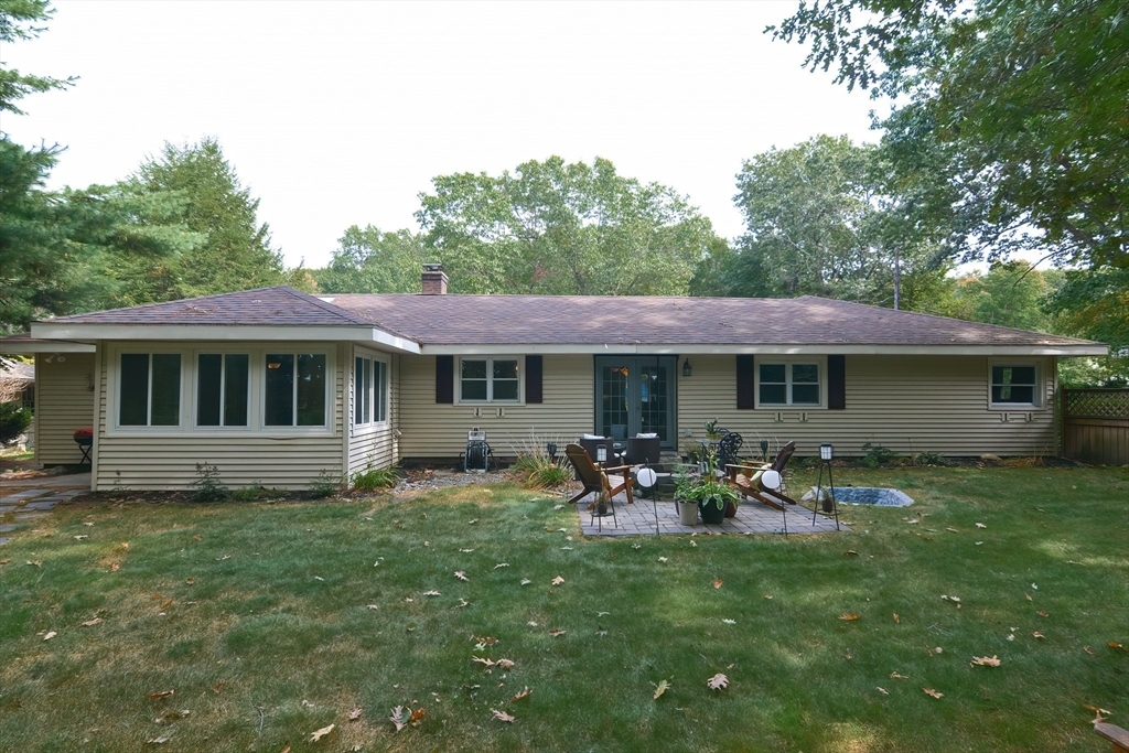 Property Photo:  15 Oakridge Rd  MA 01520 